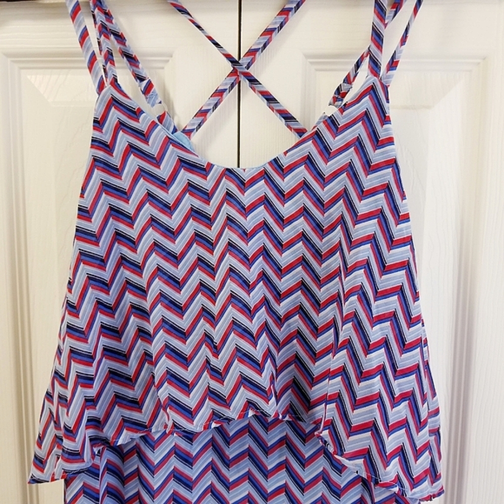 Beautiful  Chevron Maxi Dress - Picture 2 of 12